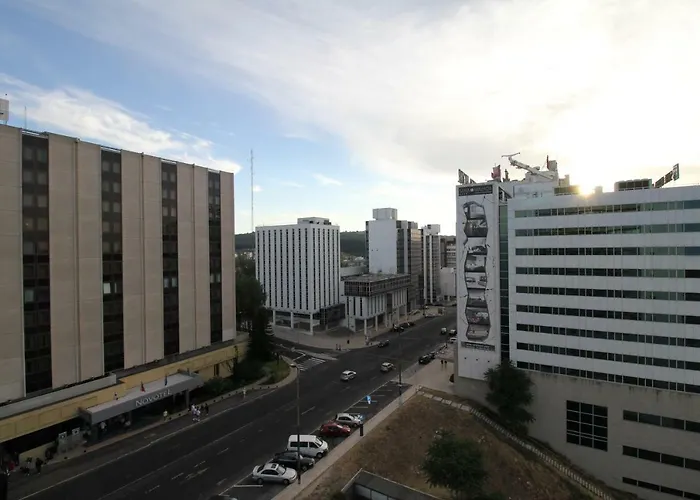Lisbon Malhoa - Terrace & Garage * Lizbona